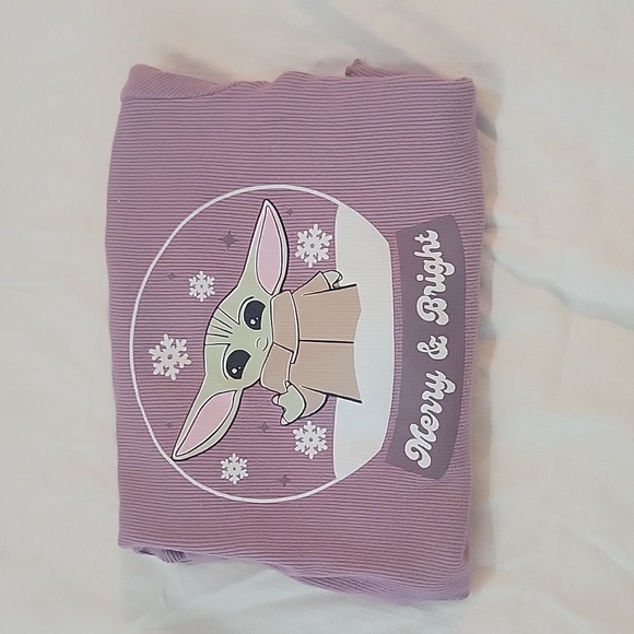 NWOT Bbay Yoda Christmas shirt size 6/6X - Picture 5 of 5